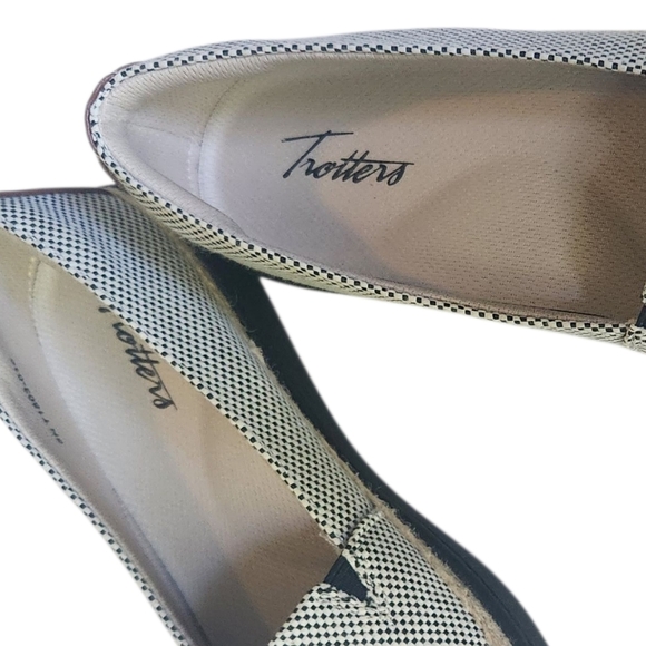 Trotters Accents Black Linen Loafer Espadrille Size 8 Narrow Vacation Casual - Picture 9 of 9